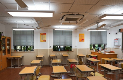 向明中学